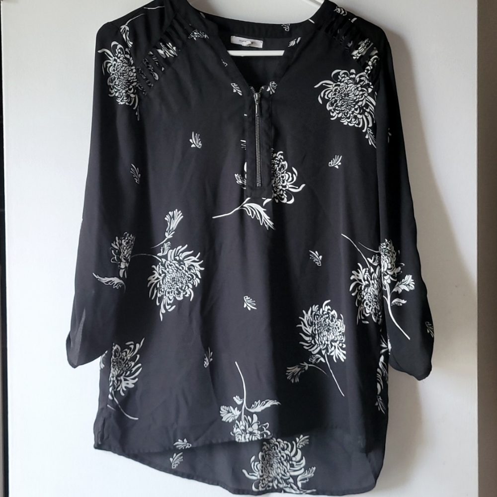 Black and White Floral Top